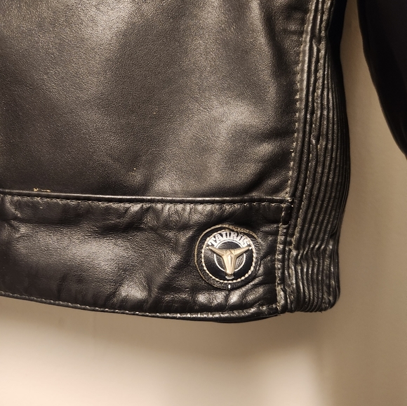 Motorcycle leather jacket - Picture 5 of 6